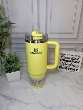 Stanley Lemonade 30oz Tumbler BNWT